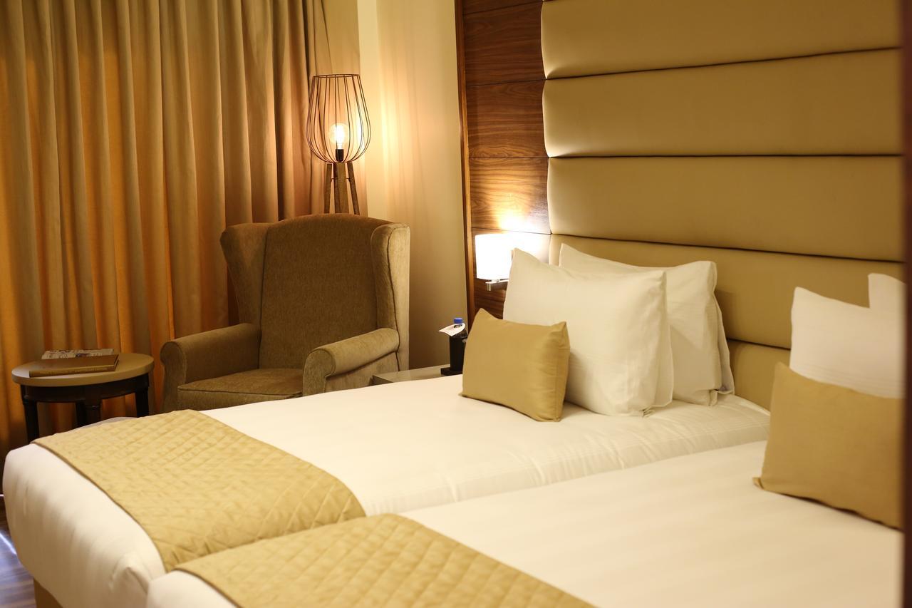 Udman Hotels And Resorts By Ferns N Petals New Delhi Eksteriør bilde