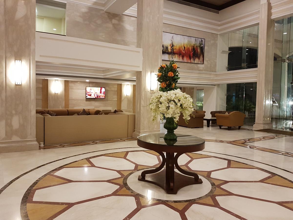 Udman Hotels And Resorts By Ferns N Petals New Delhi Eksteriør bilde